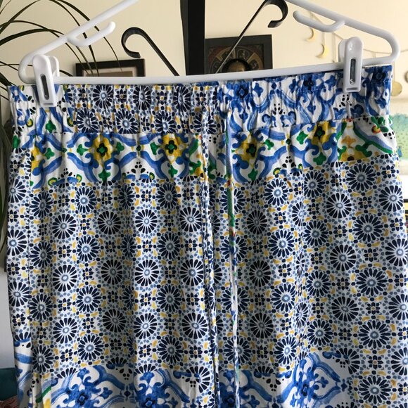 HESTER & ORCHARD size M Linen Blend Blue Green Yellow Print Cropped Pants - Picture 2 of 4